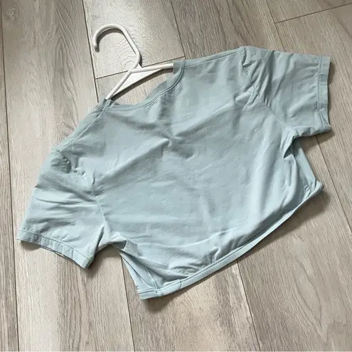 SKIMS Cropped Tshirt fits everybody womens Blue (large) going out party fitted