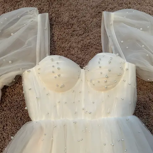 Ava ‼️ Gowns Pearl Mini Dress‼️