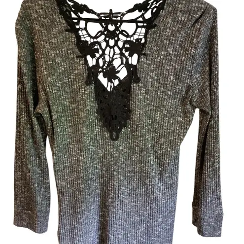 Almost Famous  Charcoal & Crochet Knit Top with Black Lace Long Sleeve EUC