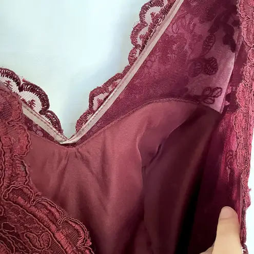 Azazie NWT A10 Gertrude Cabernet formal dress low back bow ruby red flowy skirt