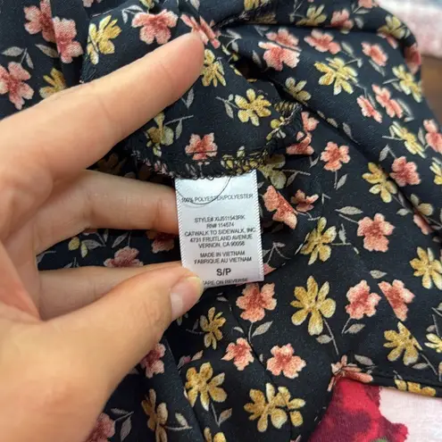 Pleione Anthropologie Double Layer Chiffon Floral Blouse Black Size Small