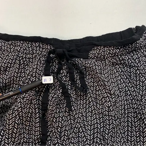 Promod Black and White Bubble Mini Skirt Size 8