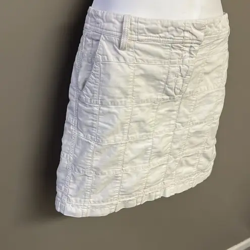 Loft Ann Taylor  White Patchwork Lined Pull Up Mini Skirt with Pockets- Size 8