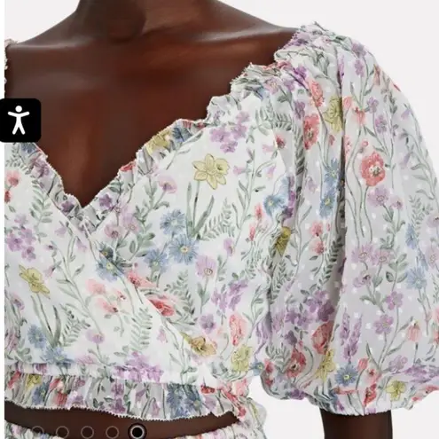 Saylor Floral puff sleeve cropped top. Size XS