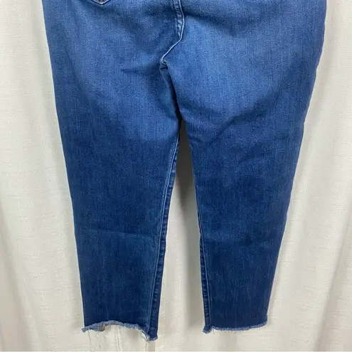 Judy Blue Medium Wash Straight Leg Raw Hem Crop Jeans Sz.15/32