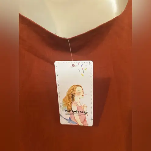 Pretty Garden Large Rust Orange Cropped Tank Blouse White Squiggly Hem. NWT!