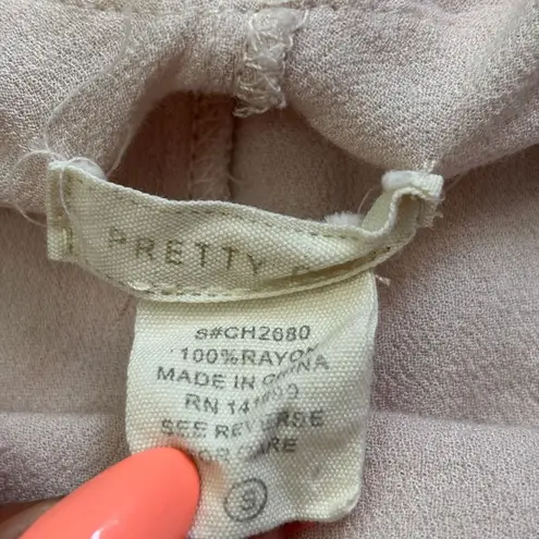 Pretty Good Women’s Blush Flutter Sleeve Blouse