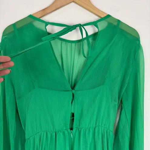 ASOS Designs Maternity Tie Back Fluted Sleeve Pleated Midi Dress in Kelly Green Size undefined