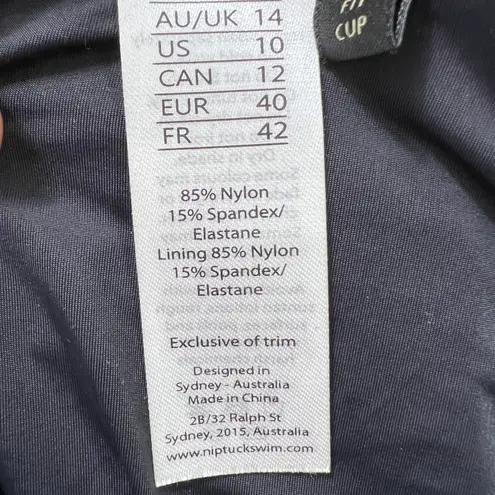 Nip Tuck Swim One Piece Floral Tummy Control Swimsuit US 10 Summer Vacation Black