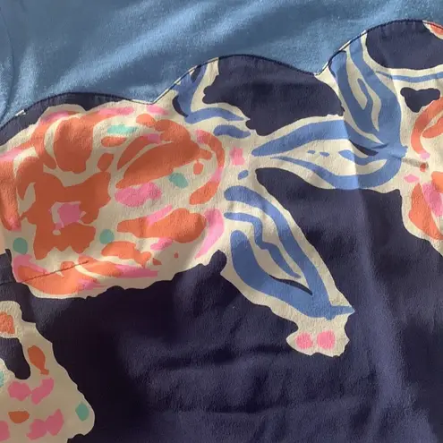 Lilly Pulitzer  womens XS silk front floral t shirt top blue cute preppy