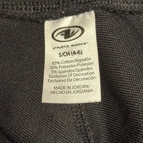 Athletic Works  Black Cropped Sweatpants - Size S (4-6)