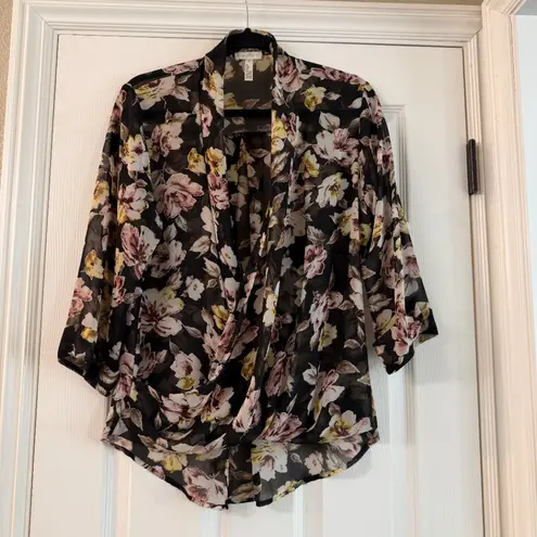 Leith Nordstrom Semi Sheer Drape Front Floral Blouse Top Size Medium