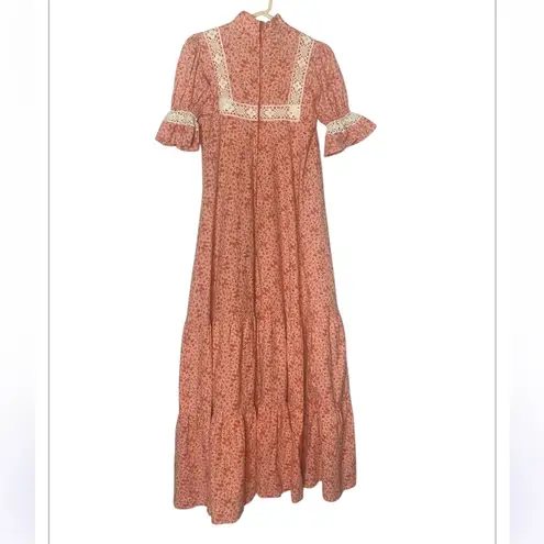 Laura Ashley RARE Early 1970s Maxi Dress |PEACH Floral Lace Yoke High Neck US 12