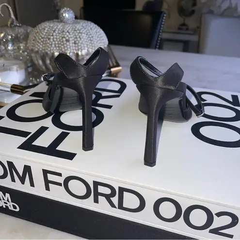 New Sergio Rossi x AREA Black Embellished Satin Metal Silver Pointed Toe Pump Size 6