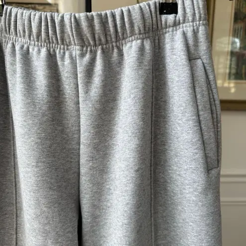 OGL Movement Grey Wide Leg Front Seam Sweatpants L Gray Size L