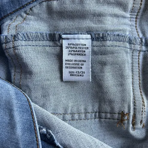 Telepatia Juniors Size 13 Bell Bottom Hippie Boho Jeans Stretch Soft Blue