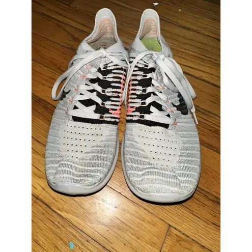 Nike  Free RN Flyknit Womens 8 Light Gray Running Shoes Lace Up - 831070-005