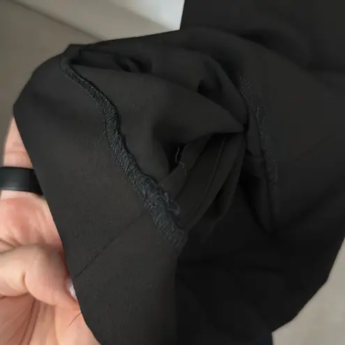 Donna Karan women black HIGH WAIST WIDE RELAXED LEG TROUSER W GOLD CHAIN BELT