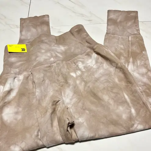 All In Motion NWT  High Rise Tan and white soft jogger sweat-pant side pockets S thumbnail 3