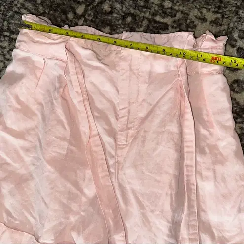 Club Monaco Women’s Size 2 Light Pink Linen Blend Belted Paperbag Cuffed Shorts