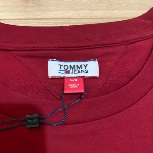 Tommy Hilfiger NWT  red blue and white crop top size large