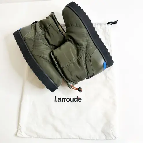 NEW Larroude Montana Drawstring Quilted Boots Sherpa Lining in Green Women's 10
