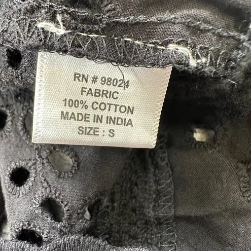 Embroidered Blouse Black Eyelet Cotton Ruffle Sleeve Button Down Top Small