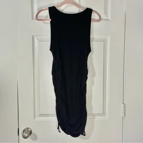 Mittoshop Black ribbed sleeveless cinched bodycon dress