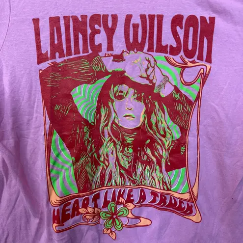 Lainey Wilson Heart Like a Truck Groovy Country Womens Top M