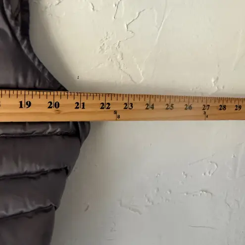 Bernardo Womens Goose Down Puffer Vest XL Sleeveless Gray Lightweight