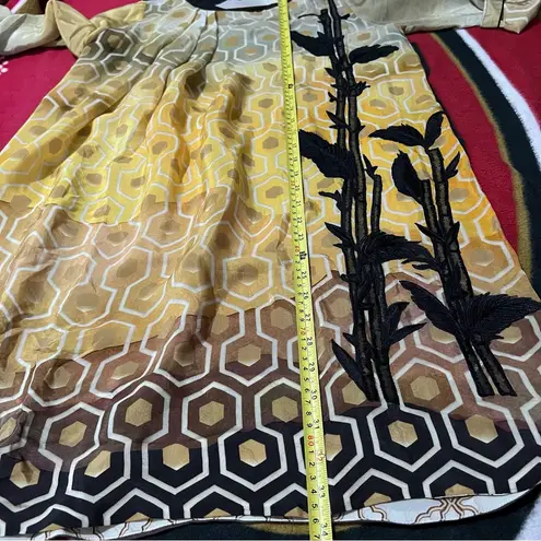 Yellow and Black Geometric Dress :Box L: Size XS