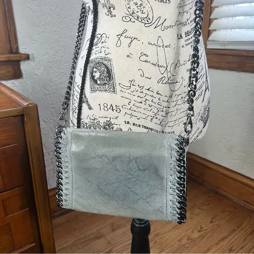 Dorse In Pelle Distressed Metallic Italian Leather Gun Metal Crossbody Silver