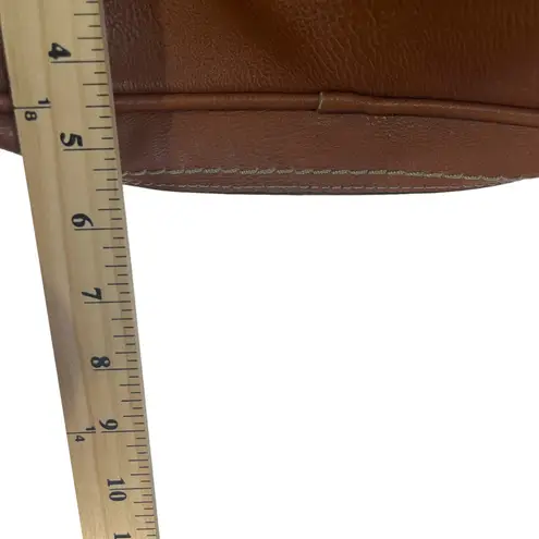 B.O.C. Leather Tan Shoulder Purse