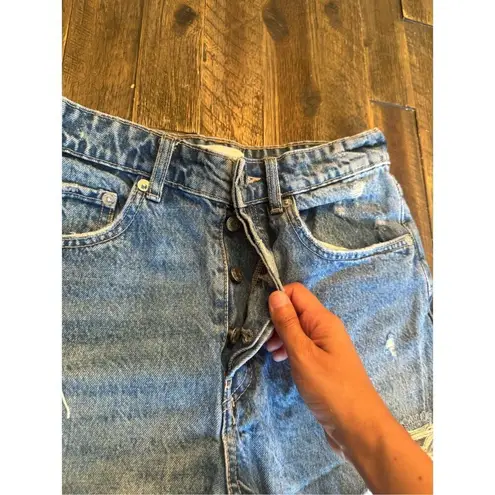 ZARA  cut off jean shorts size 6 cheeky medium wash button fly