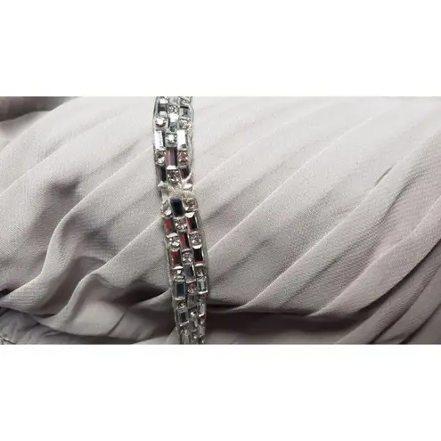 New Jenny Packham Gown Size 16 Oyster Rhinestone Flowy Pleated Chiffon Gala Gray