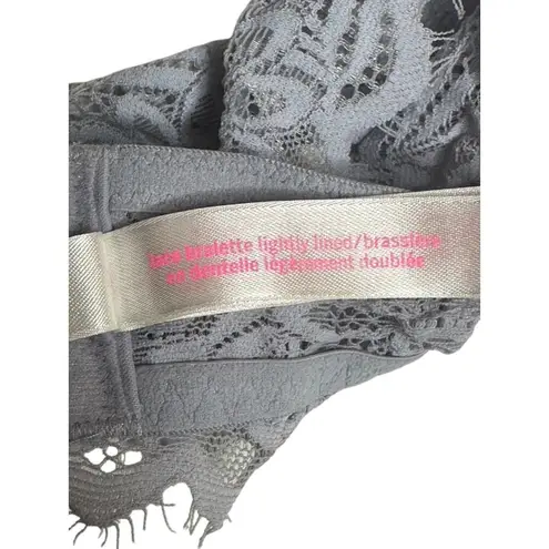 PINK Victoria's Secret Lilac Purple Lightly Lined Lace Bralette Size XS