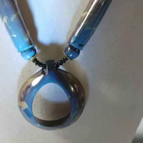 Brown Tan Horn Pendant Necklace Vintage Seed Beaded Strand Barrel Clasp Resin