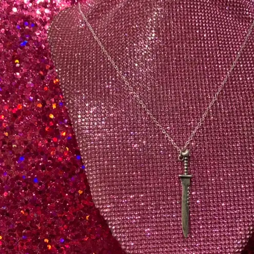 925 Renaissance Medieval English Sword Necklace Halloween creepy Silver