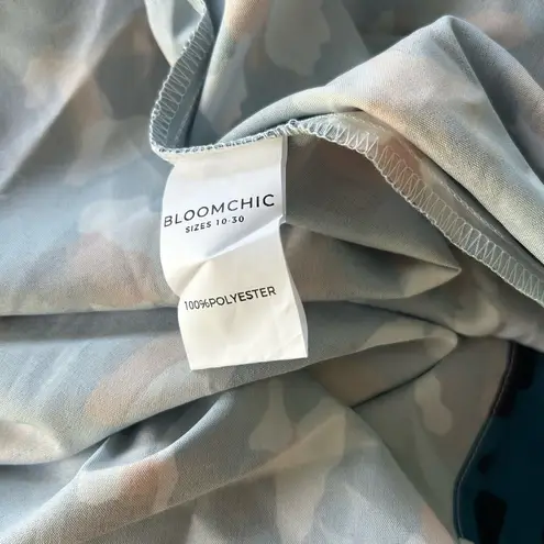 NWT!Teal Animal Print belted sleeveless pocket Midi Dress Size 10 or Medium Blue