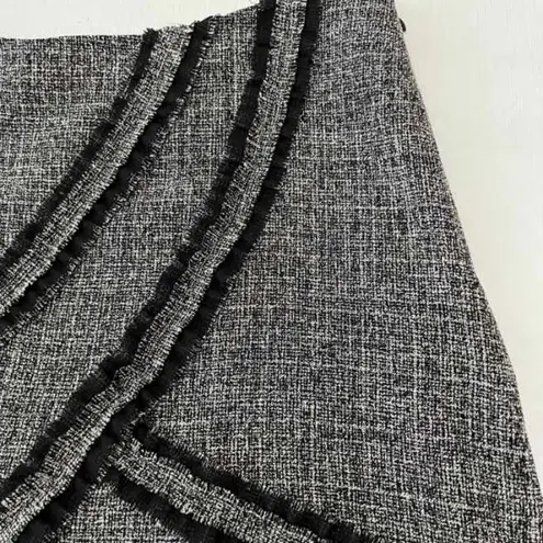 Classiques Entier Black and White Weave Skirt