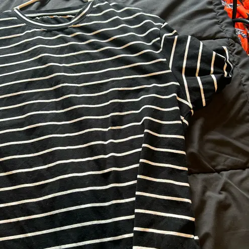 Black white striped shirt Size M