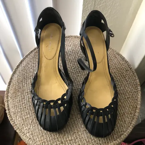 Nine West 90s/2000s  black vintage y2k roman hollow strappy cage cone curved round toe basket weaving fisherman maryjane heeled pumps 100% genuine leather