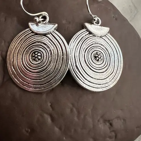 SET: Matching silver metal disc earrings & necklace
