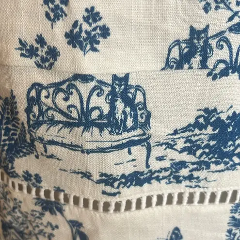 Avara Harper Top White Blue Button Up New Size XS