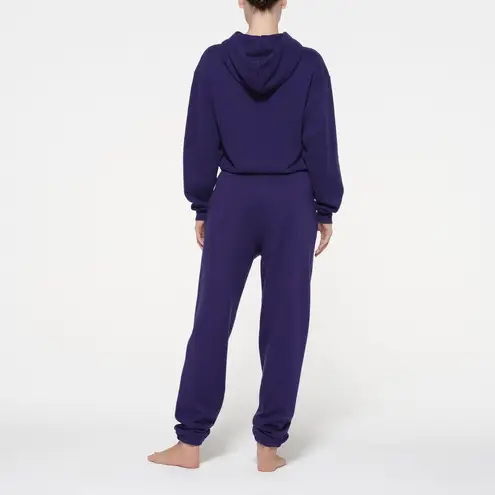 SKIMS Cotton Fleece Classic Jogger in Concord, Size Small