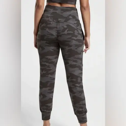 Athleta  Salutation Camo Joggers