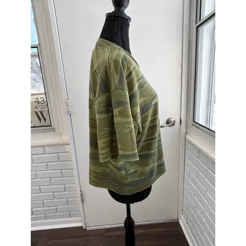 Aviator Nation Camo Bolt Boyfriend Tee Large cropped athleisure layered boho