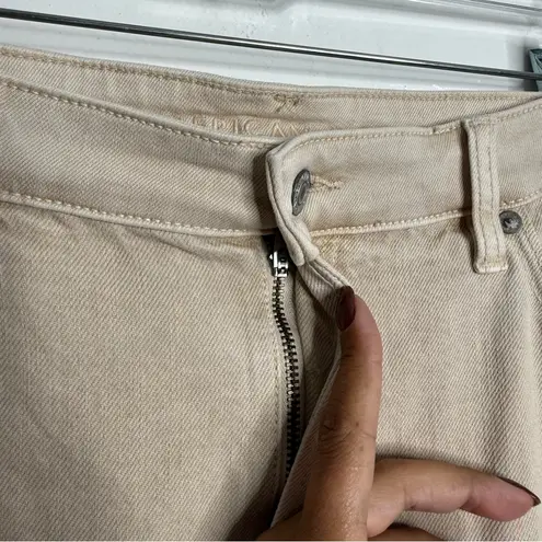 American Eagle NWOT‎  Mom Straight Jean High Waist 4701 Pink Clay Size 16R