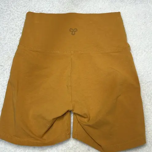 Aritzia TNA Women's Mustard Yellow High Rise Bike Shorts Sz S
