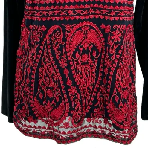 Sundance Enchantress Black Velvet Red Embroidered Lace Overlay Top Size M